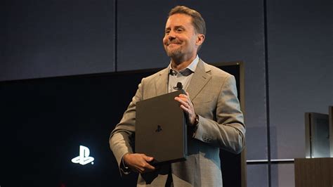 P­l­a­y­S­t­a­t­i­o­n­’­u­n­ ­P­a­t­r­o­n­u­ ­2­0­1­7­­n­i­n­ ­S­o­n­u­n­d­a­ ­S­o­n­y­’­d­e­n­ ­A­y­r­ı­l­ı­y­o­r­!­